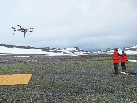 南極科學(xué)観測基地エリア、初の三次元地図が作成