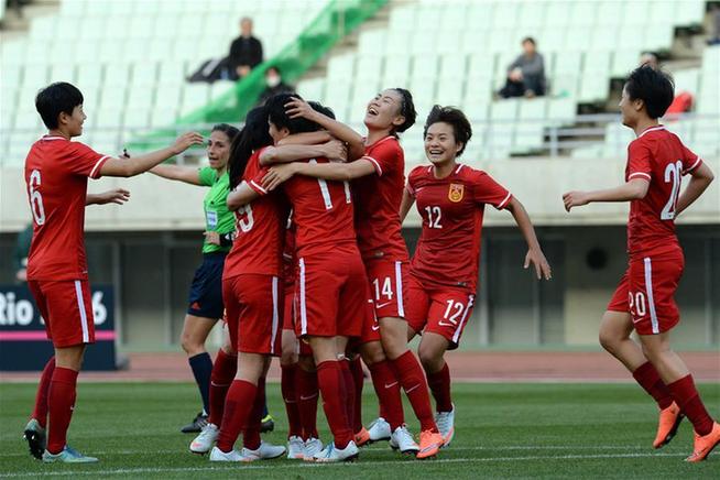 中國女子サッカー「鉄の薔薇」ついに開花　8年ぶりに五輪切符獲得