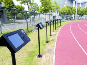 広東省の大學(xué)で生徒のランニングをハイテク裝置がチェック