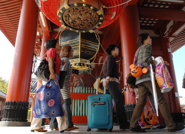 國(guó)慶節(jié)大型連休　韓日泰歐が中國(guó)人観光客爭(zhēng)奪戦