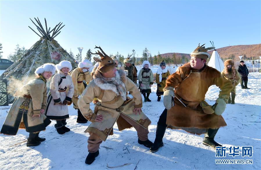 內(nèi)蒙古鄂倫春の氷雪イベント「伊薩仁」が開(kāi)幕