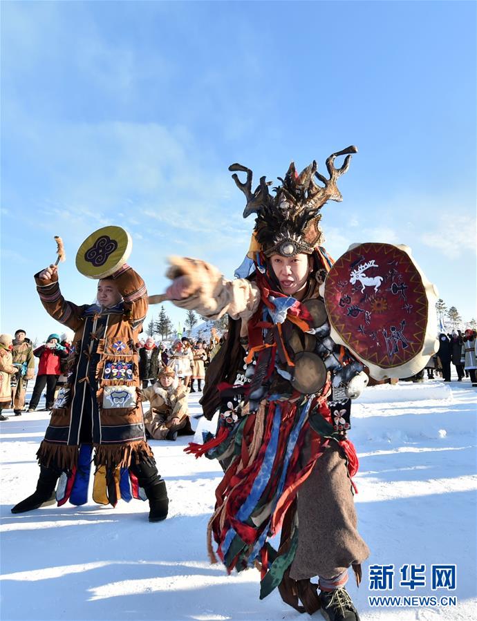 內(nèi)蒙古鄂倫春の氷雪イベント「伊薩仁」が開幕