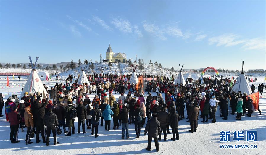 內(nèi)蒙古鄂倫春の氷雪イベント「伊薩仁」が開幕