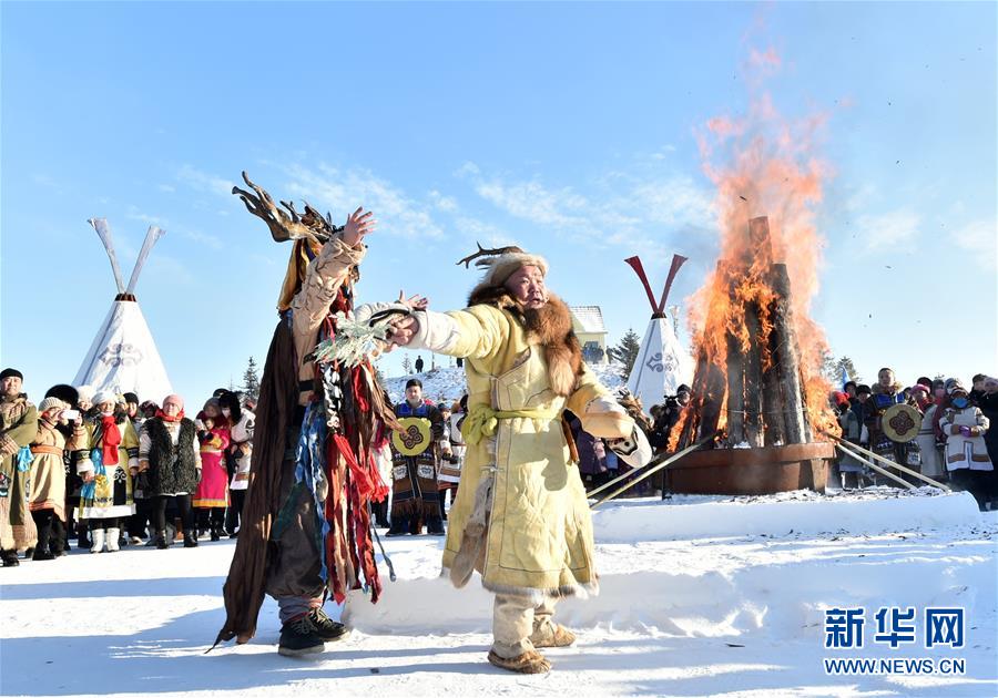 內蒙古鄂倫春の氷雪イベント「伊薩仁」が開幕