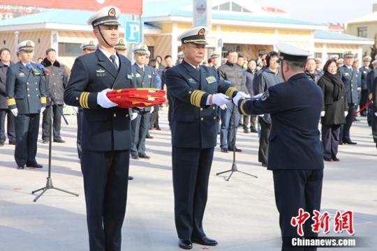 中國海軍の新型訓練艦「戚継光」が就役へ