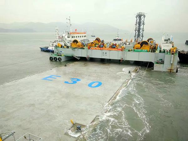 港珠澳大橋の海底トンネル工事、いよいよ最終段階へ