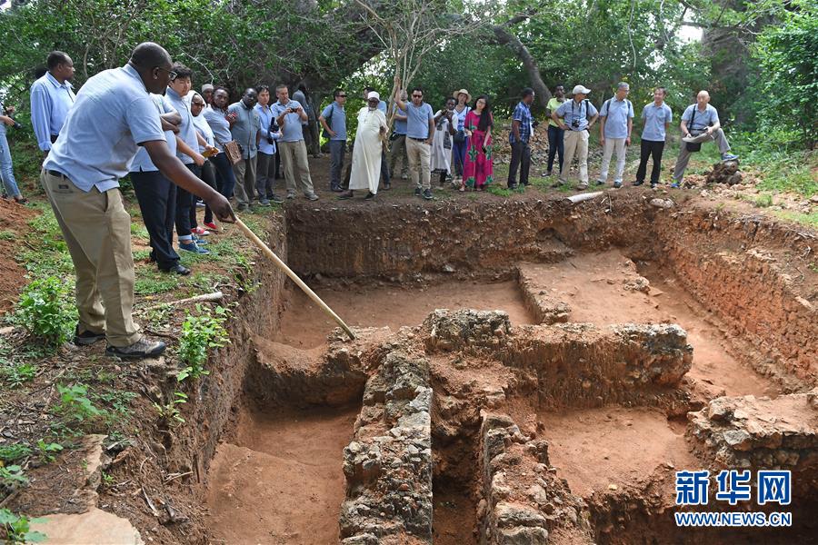 遺跡で「鄭和第1次航海時(shí)代」の中國(guó)の血筋とみられる人骨発見　ケニア