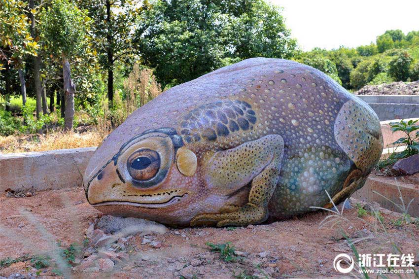 本物ソックリ！？金華市に「石の動物園」登場　浙江省