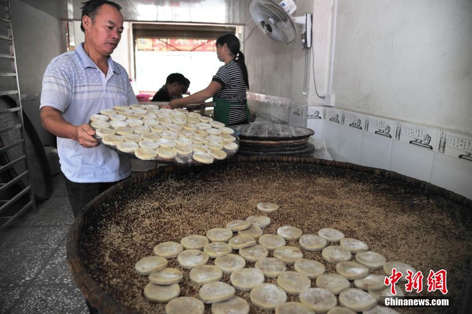 手作り月餅、その思い出の味と伝承　江西省