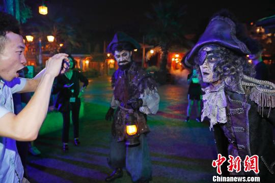 上海ディズニーリゾートで初のハロウィーンイベント