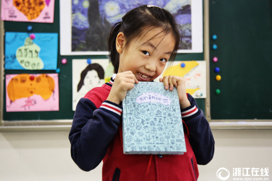 杭州の小學(xué)生が描いたイラストたっぷりの可愛い夏休みの絵日記