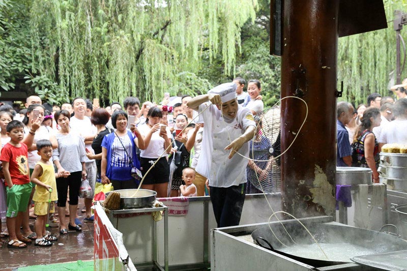 第4回天府古鎮(zhèn)國際蕓術(shù)イベントが成都黃龍渓で開催