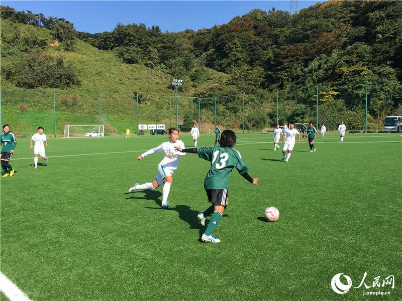 北京先農(nóng)壇體育學(xué)校U-18女子サッカー　北陸大と交流