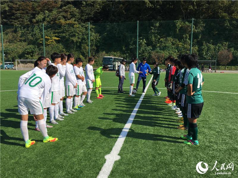 北京先農(nóng)壇體育學(xué)校U-18女子サッカー　北陸大と交流