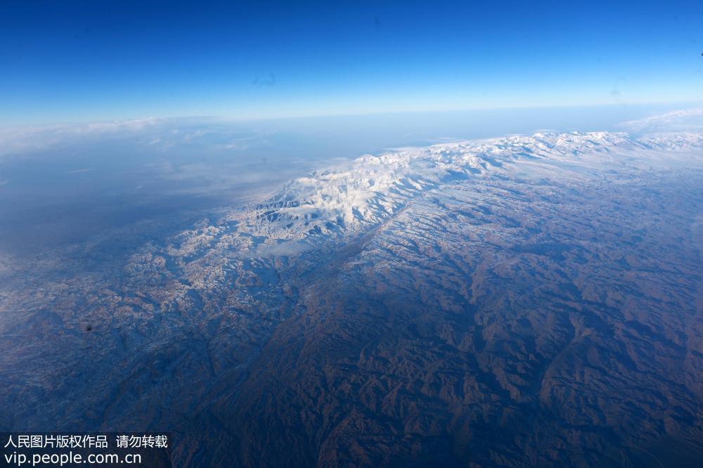 新疆　1萬(wàn)メートルの上空から眺める絶景