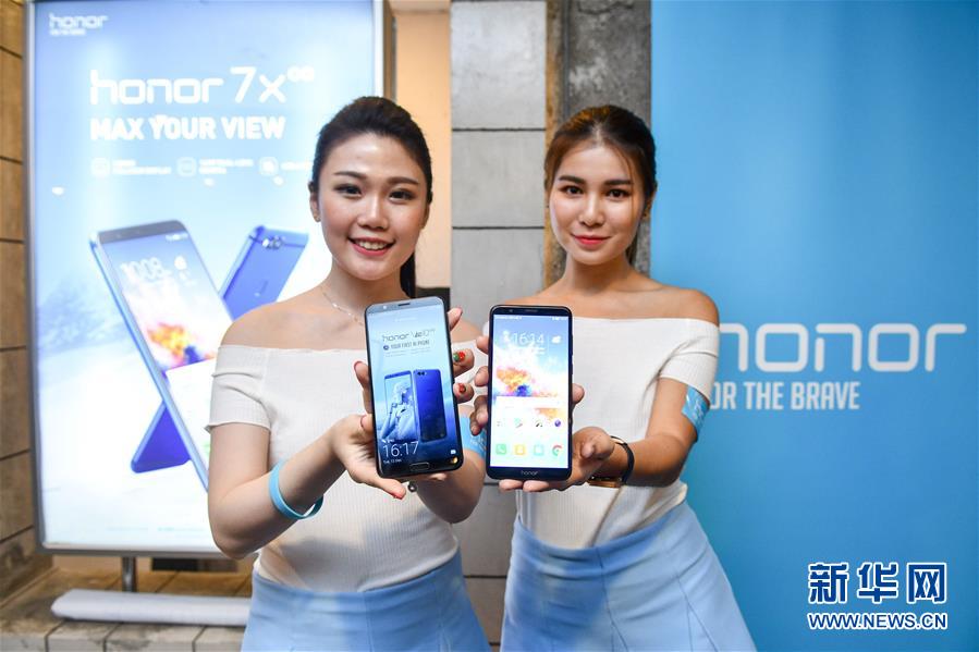 マレーシアで華為のスマホ「Honor 7X」のPRイベント