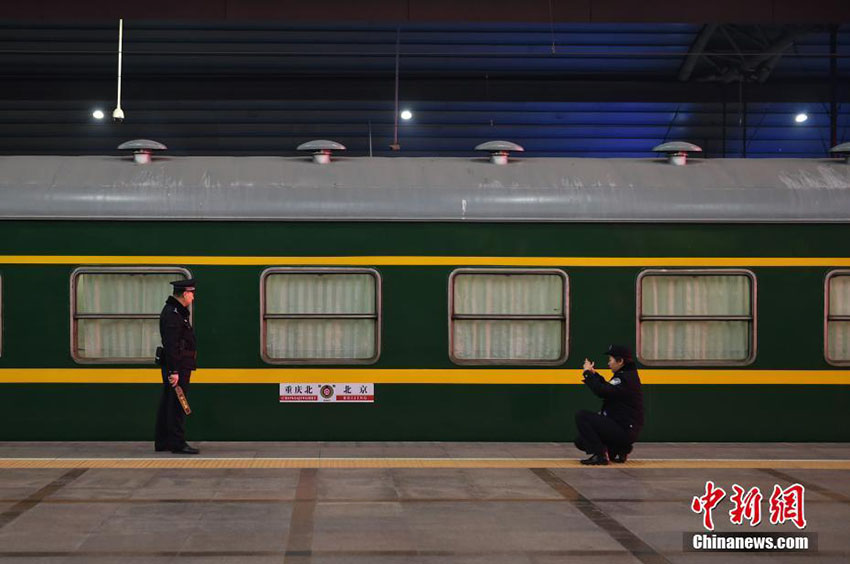 2018年春運が幕開け、北京で今年初の便數追加列車登場