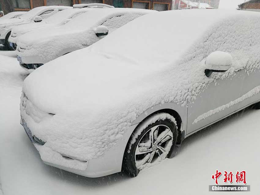 「中國の北極」黒竜江省漠河県、4月の大雪が街を覆う