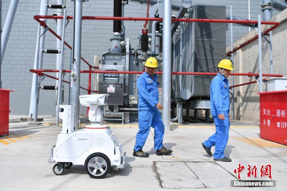 昆明供電局が點検にロボットを活用