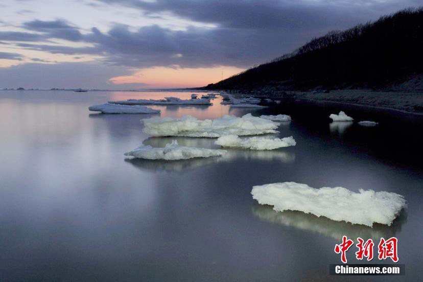 中露最大の國境湖?興凱湖の「流氷」未だ解けず