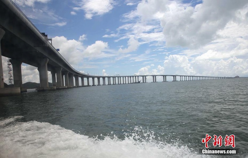 間もなく開(kāi)通迎える世界最長(zhǎng)の海上橋?港珠澳大橋