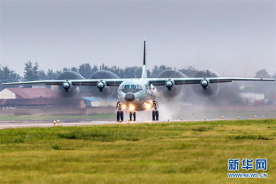 「轟-6K」爆撃機(jī)や空挺兵分隊(duì)がロシアで軍事競技大會(huì)に參加へ