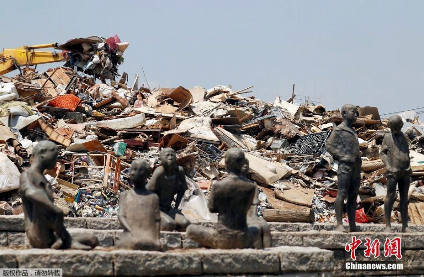 西日本豪雨被災(zāi)地で猛暑、復(fù)興作業(yè)の妨げに