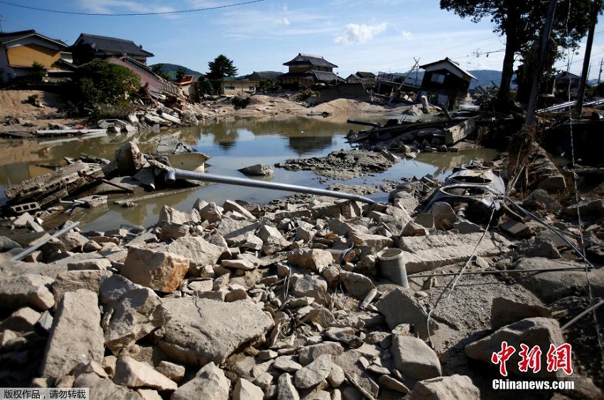 西日本豪雨被災(zāi)地で猛暑、復(fù)興作業(yè)の妨げに