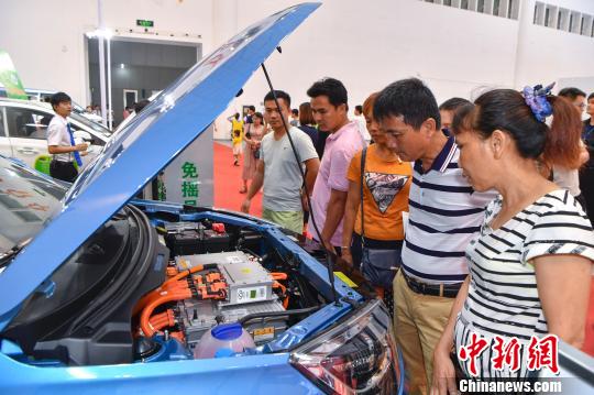 海南國(guó)際モーターショーが海口市で開催　新エネ車が焦點(diǎn)に