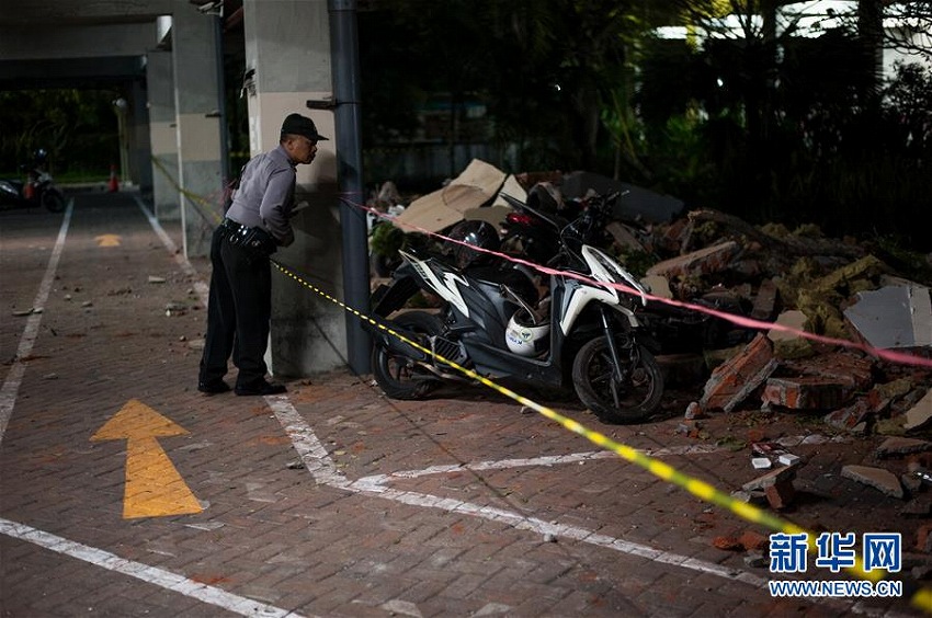 インドネシアのロンボク島でマグニチュード7.0の大地震　死者82人に