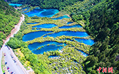 美しさ取り戻した九寨溝