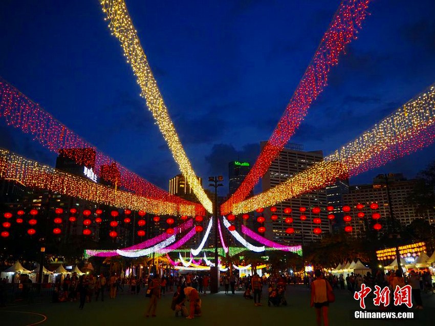 香港地區(qū)で中秋節(jié)祝うイルミネーションイベント