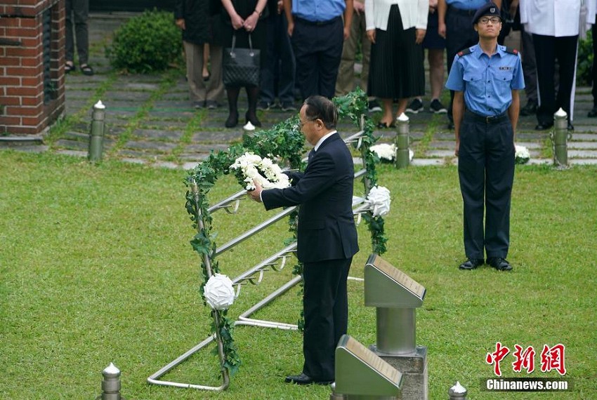 香港政府が第2次大戦の香港防衛(wèi)犠牲者を追悼する式典