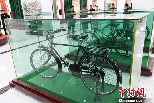 ビンテージ自転車を多數(shù)展示、蘭州自転車博物館　甘粛省