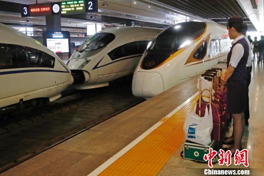 新型高速鉄道「復(fù)興號(hào)」が長(zhǎng)江デルタをフルカバー