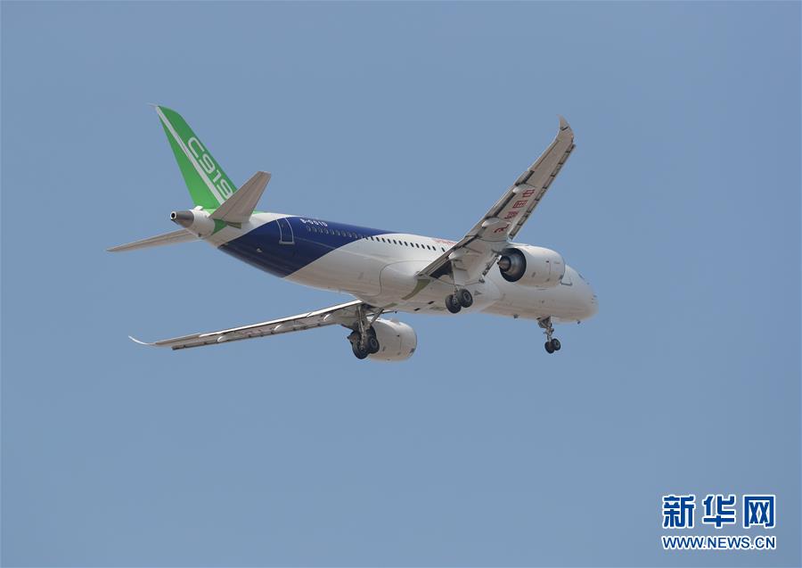 中國産大型旅客機「C919-103」機が初飛行に成功