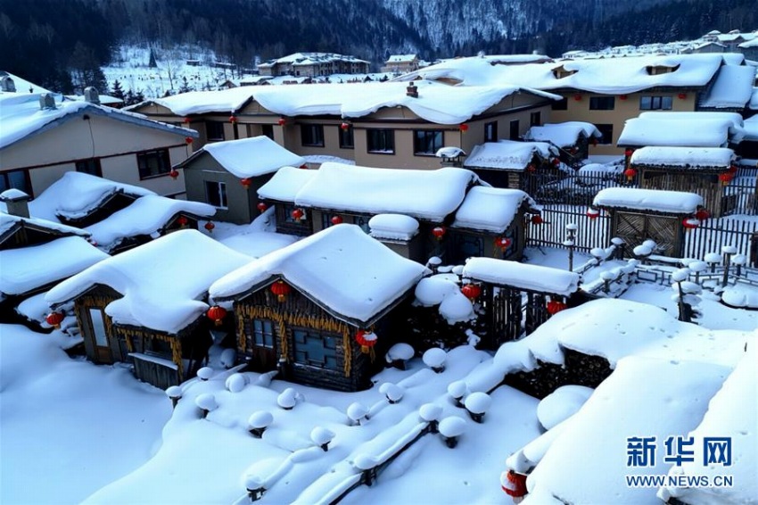 一面銀世界の「雪郷」が人気観光地に　黒竜江省