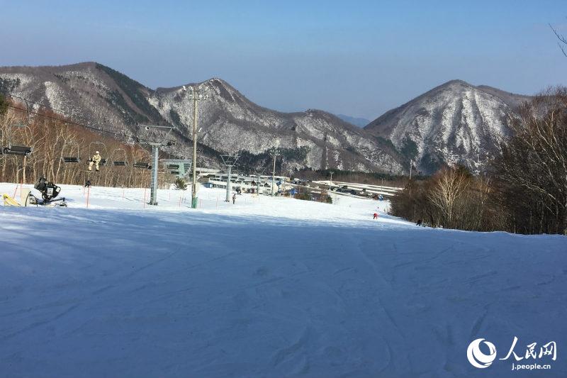 美しい雪景色とスキーを堪能　「東北地方スキー體験ツアー」