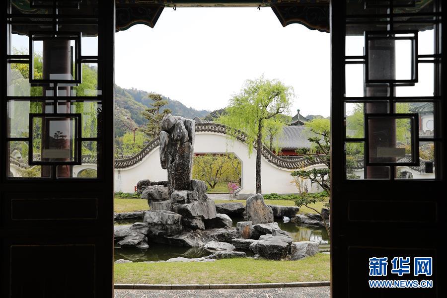 世界庭園巡り　鳥取県の中國(guó)庭園「燕趙園」