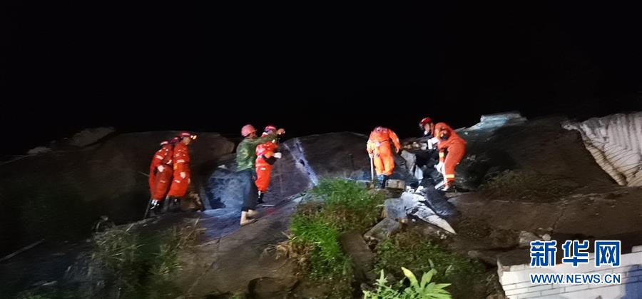 四川省宜賓市長寧県でマグニチュード6.0の地震、死者11人負傷者122人