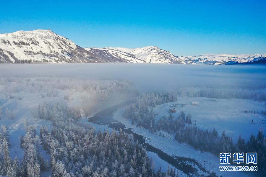 童話の世界のような絶景が広がる新疆ウイグル自治區(qū)カナスの冬