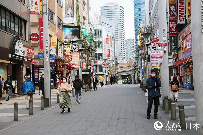 「緊急事態(tài)宣言」後の日本　賑やかな東京は見(jiàn)る影もなく