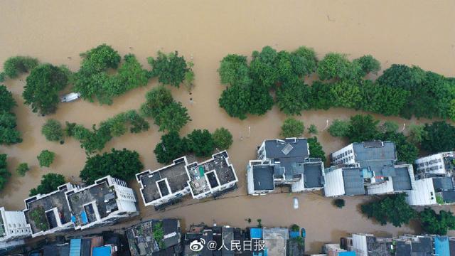 中國南方の8省?自治區(qū)で豪雨　被災(zāi)者176萬人、死者9人