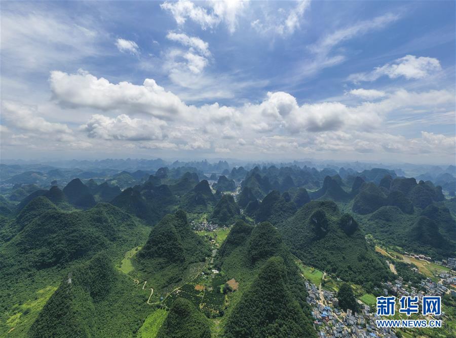 夏の爽やかで美しい風(fēng)景　広西陽朔