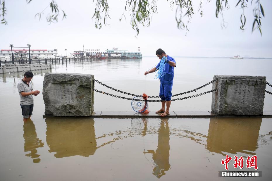 洞庭湖の水文観測(cè)スポット全てで氾濫警戒水位超える　湖南省