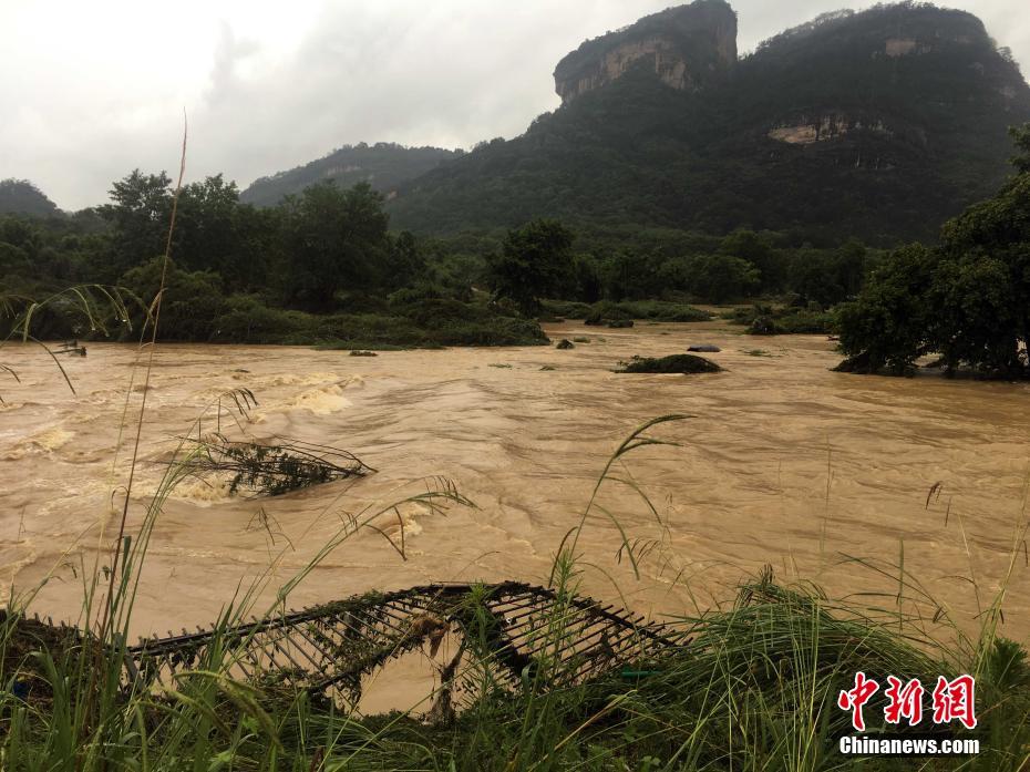 武夷山景勝地が豪雨による浸水で全面閉鎖へ　福建省