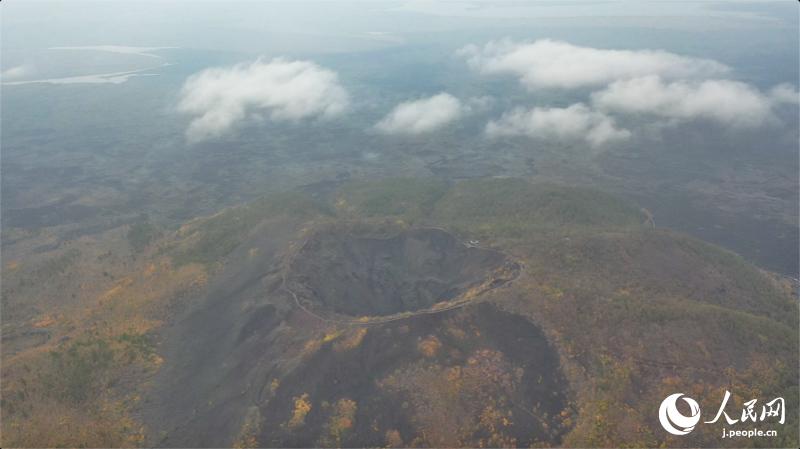 五大連池景勝地は秋のベストシーズン到來　黒竜江省