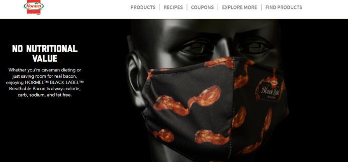 「呼吸できるベーコン（Breathabl Bacon）」マスクのPR用畫面（公式サイトのスクリーンショット）。