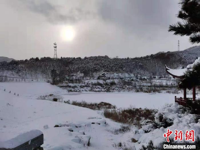 山東省煙臺(tái)で大雪や豪雪　まるで北極圏??？