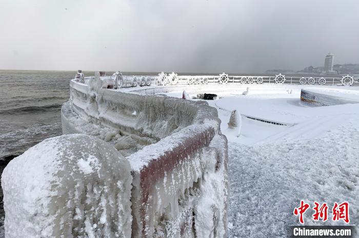 山東省煙臺で大雪や豪雪　まるで北極圏?。?></td></tr><tr><td class=